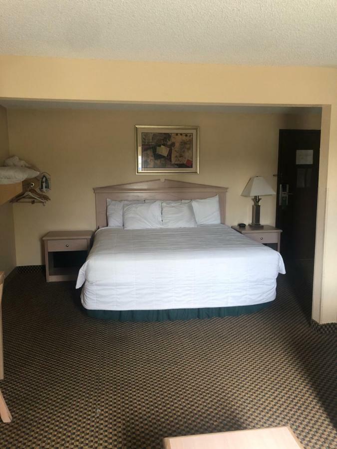 Guesthouse Inn & Suites Eugene/Springfield Exterior foto